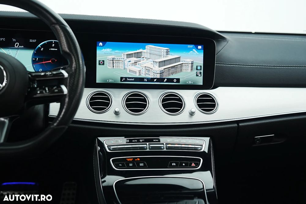 Mercedes-Benz E 300 d 4MATIC MHEV - 19