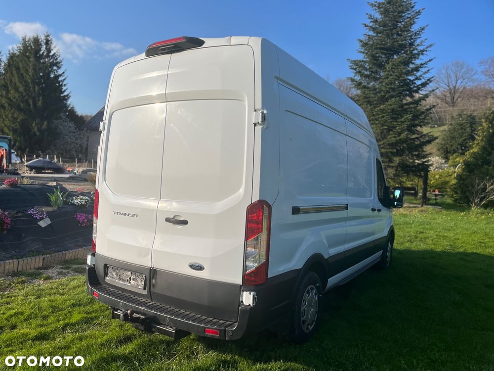 Ford Transit - 11