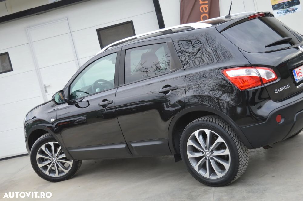 Nissan Qashqai 2.0 4 x 4 tekna - 12