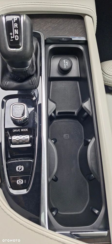 Volvo V90 Cross Country D5 AWD Geartronic Pro - 11