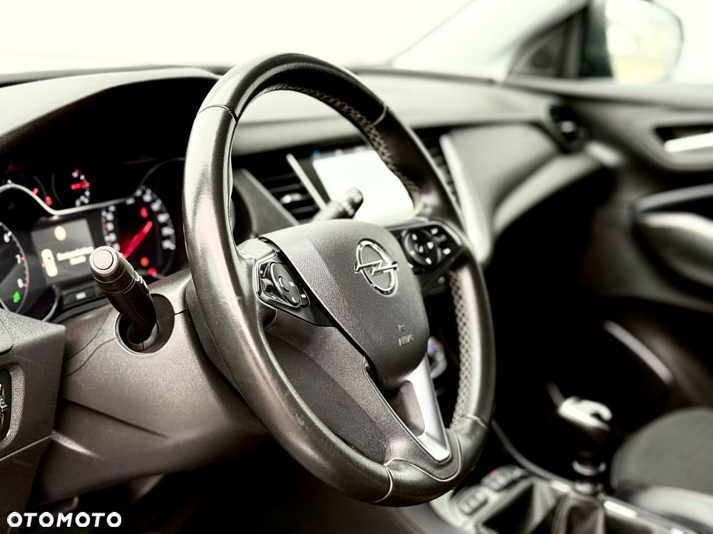 Opel Grandland - 26