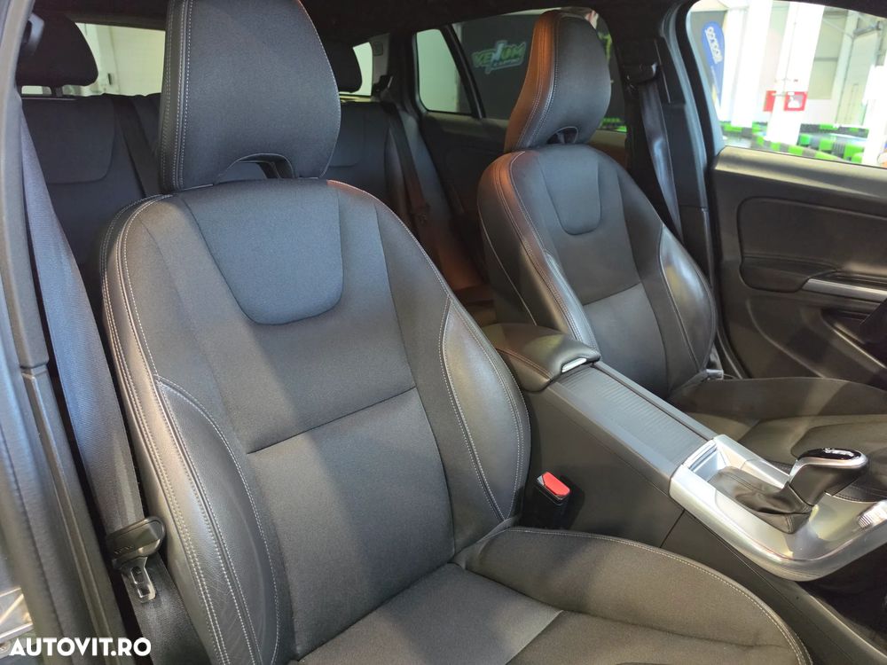 Volvo V60 - 22