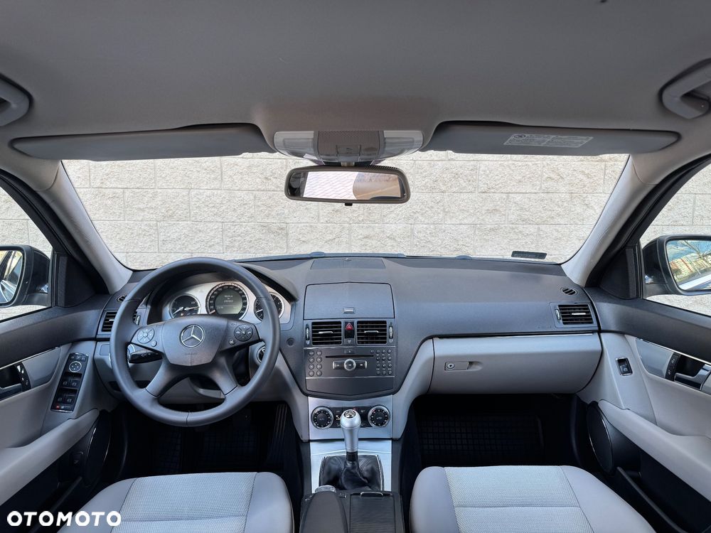 Mercedes-Benz Klasa C 180 Kompressor Avantgarde - 11