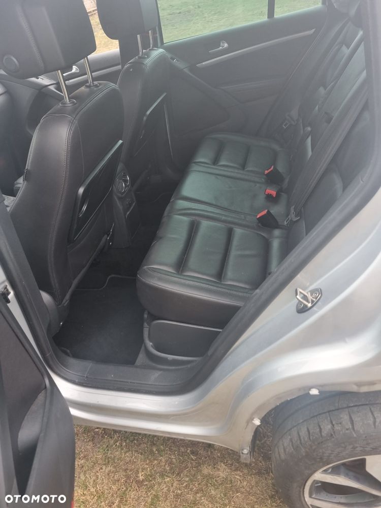 Volkswagen Tiguan 2.0 TDI SCR 4MOTION BlueMotion Technology DSG Exclusive - 8