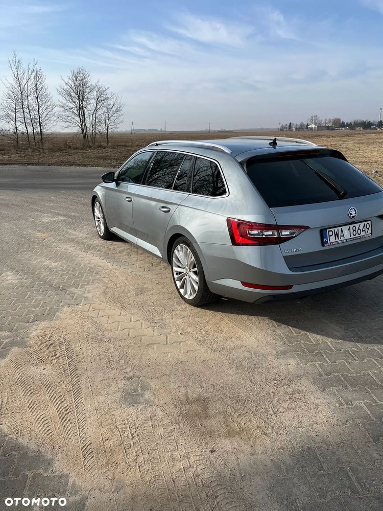 Skoda Superb 2.0 TDI SCR 4x4 L&K DSG - 3