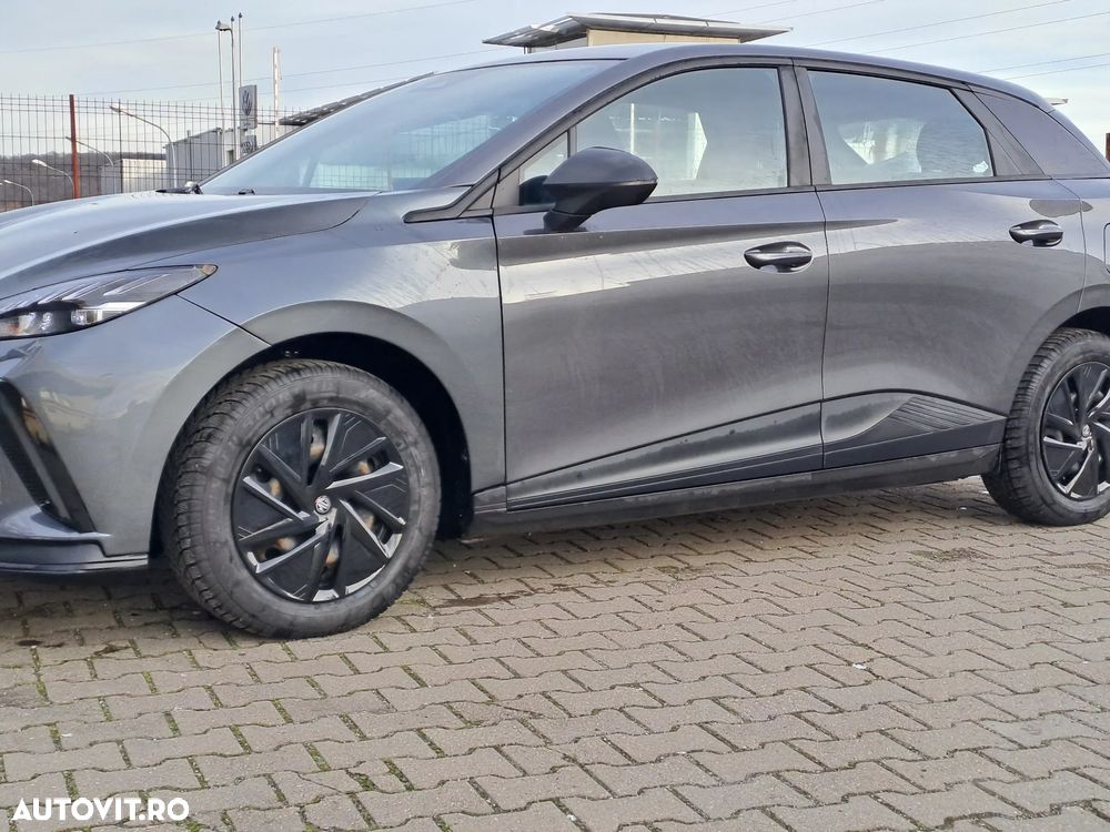 MG MG4 4 Standard - 7