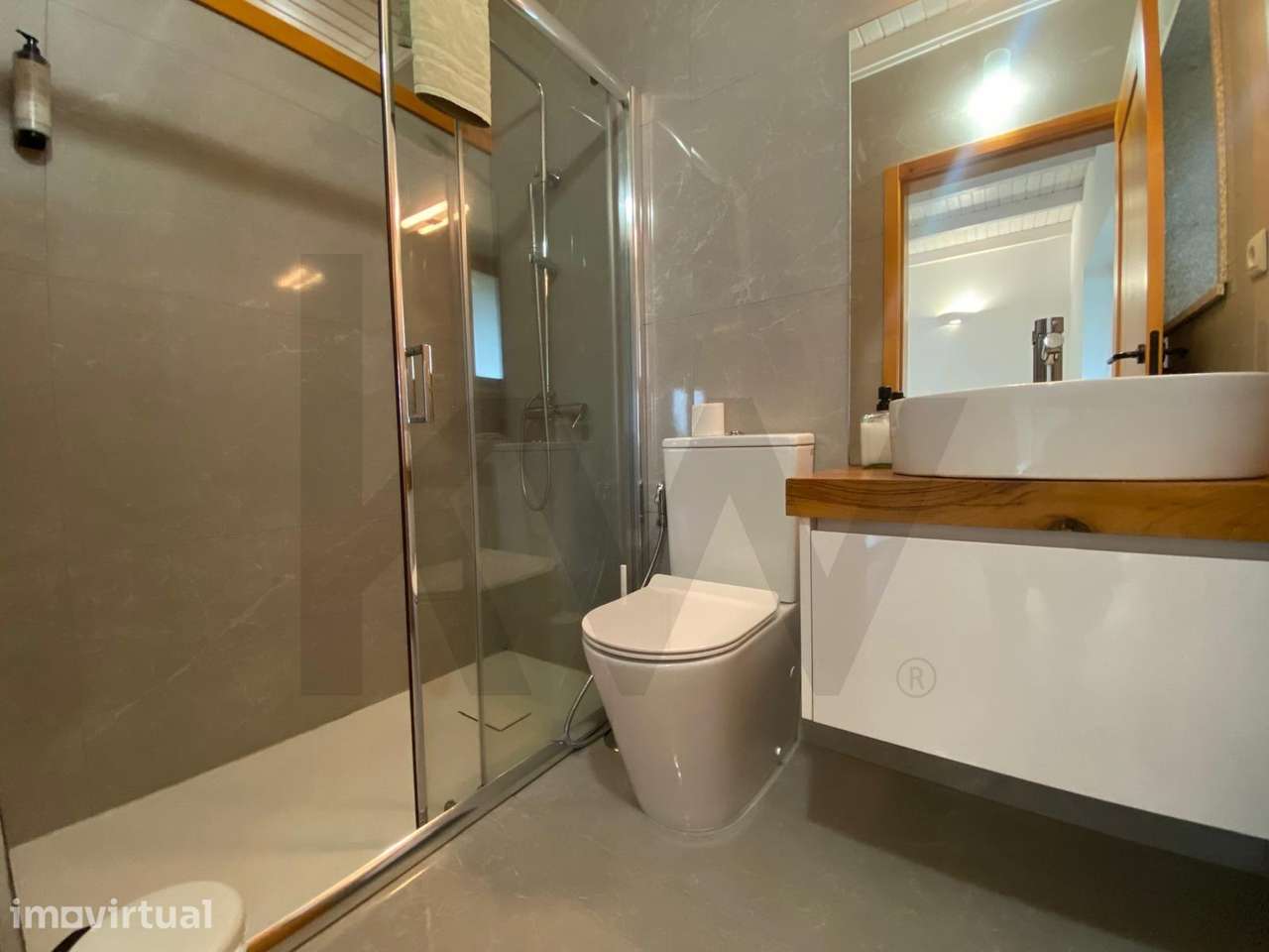 Moradia T3 com jardim e piscina - Grande imagem: 5/33