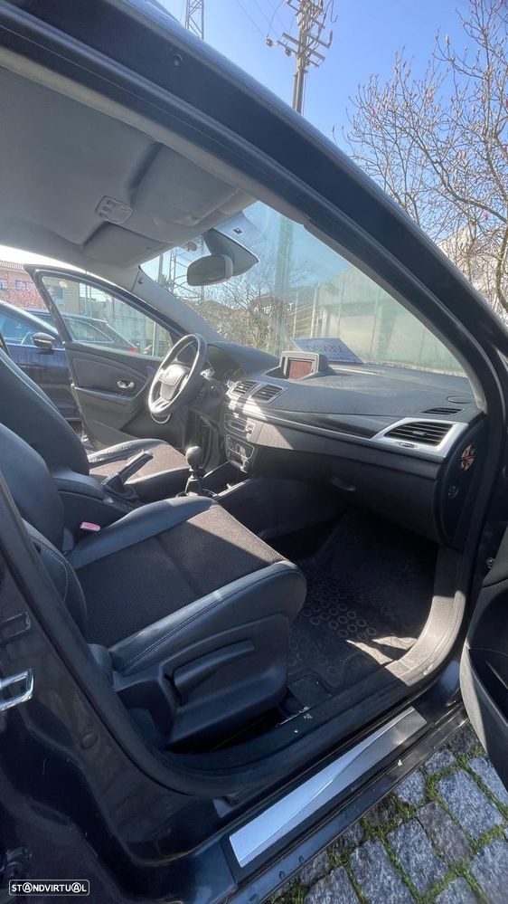Renault Mégane Sport Tourer 1.5 dCi Dynamique - 6