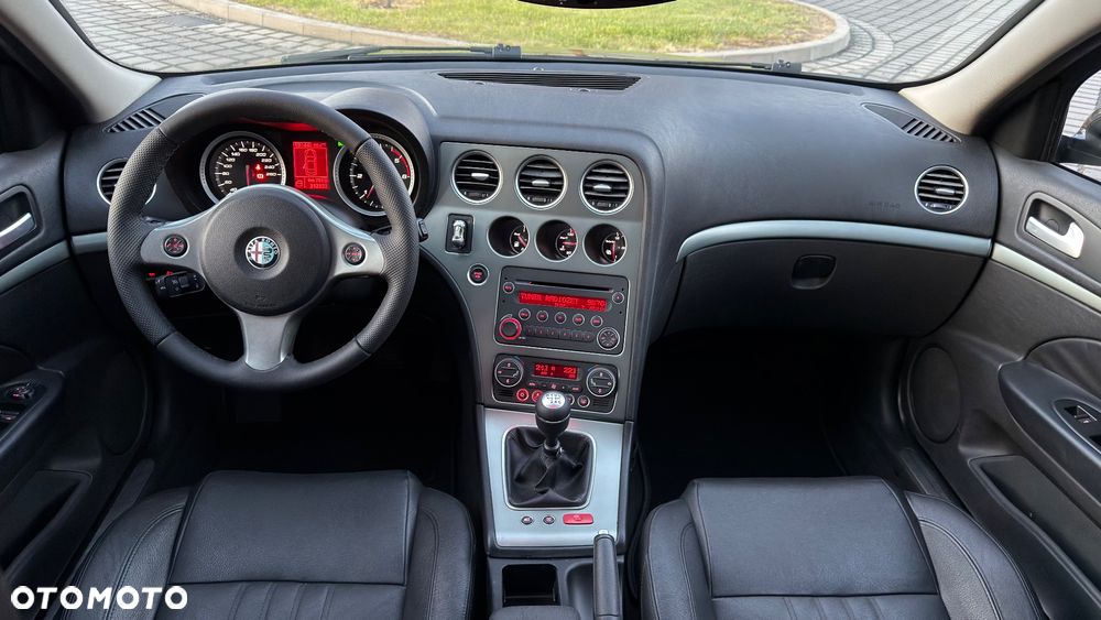 Alfa Romeo 159 1.9 JTDM 16V DPF Distinctive - 4