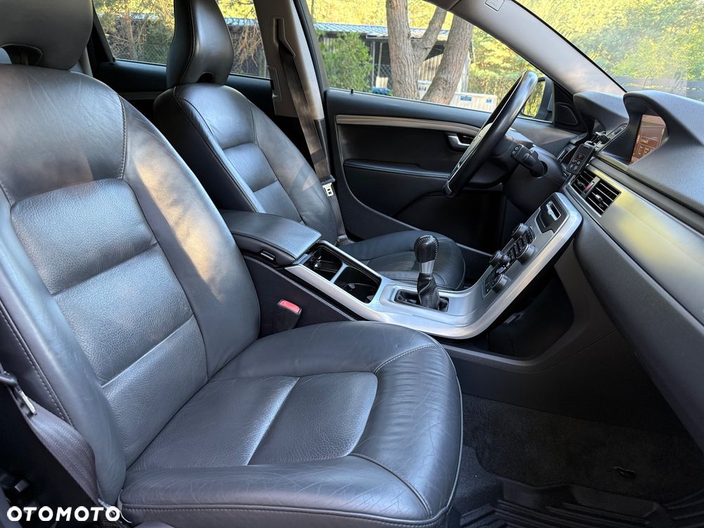 Volvo V70 D4 Momentum - 20