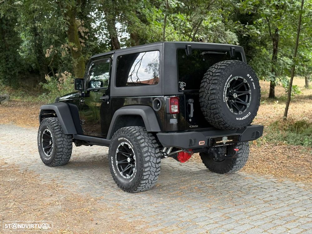 Jeep Wrangler - 25