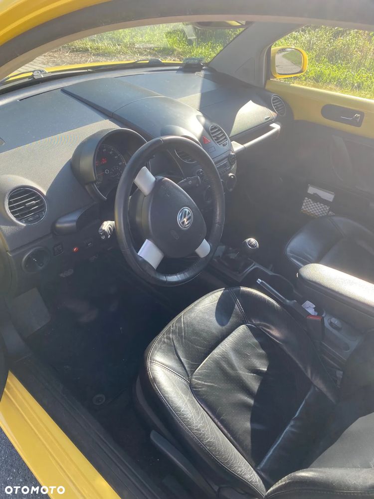 Volkswagen New Beetle 2.5 - 8