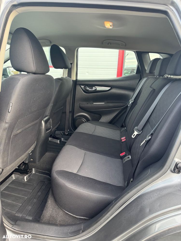 Nissan Qashqai 1.6 DCI Start/Stop X-TRONIC Acenta - 6
