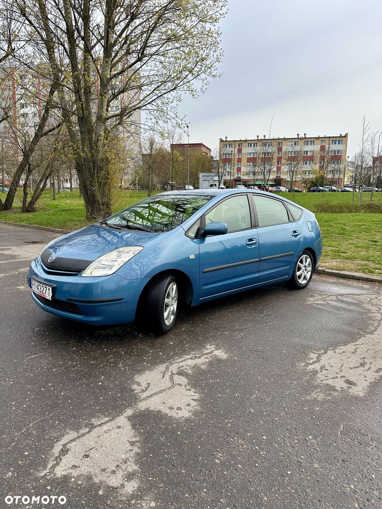 Toyota Prius 1.5 VVT-i Sol - 6