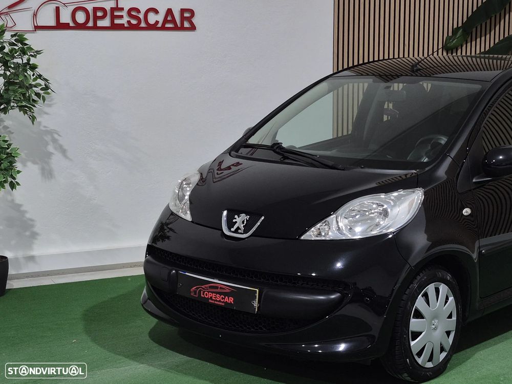 Peugeot 107 1.0 Trendy 2 Tronic - 3