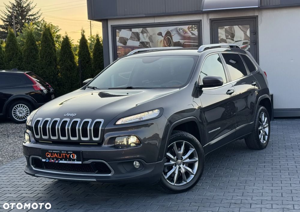 Jeep Cherokee - 2