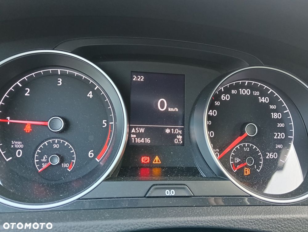 Volkswagen Golf - 17