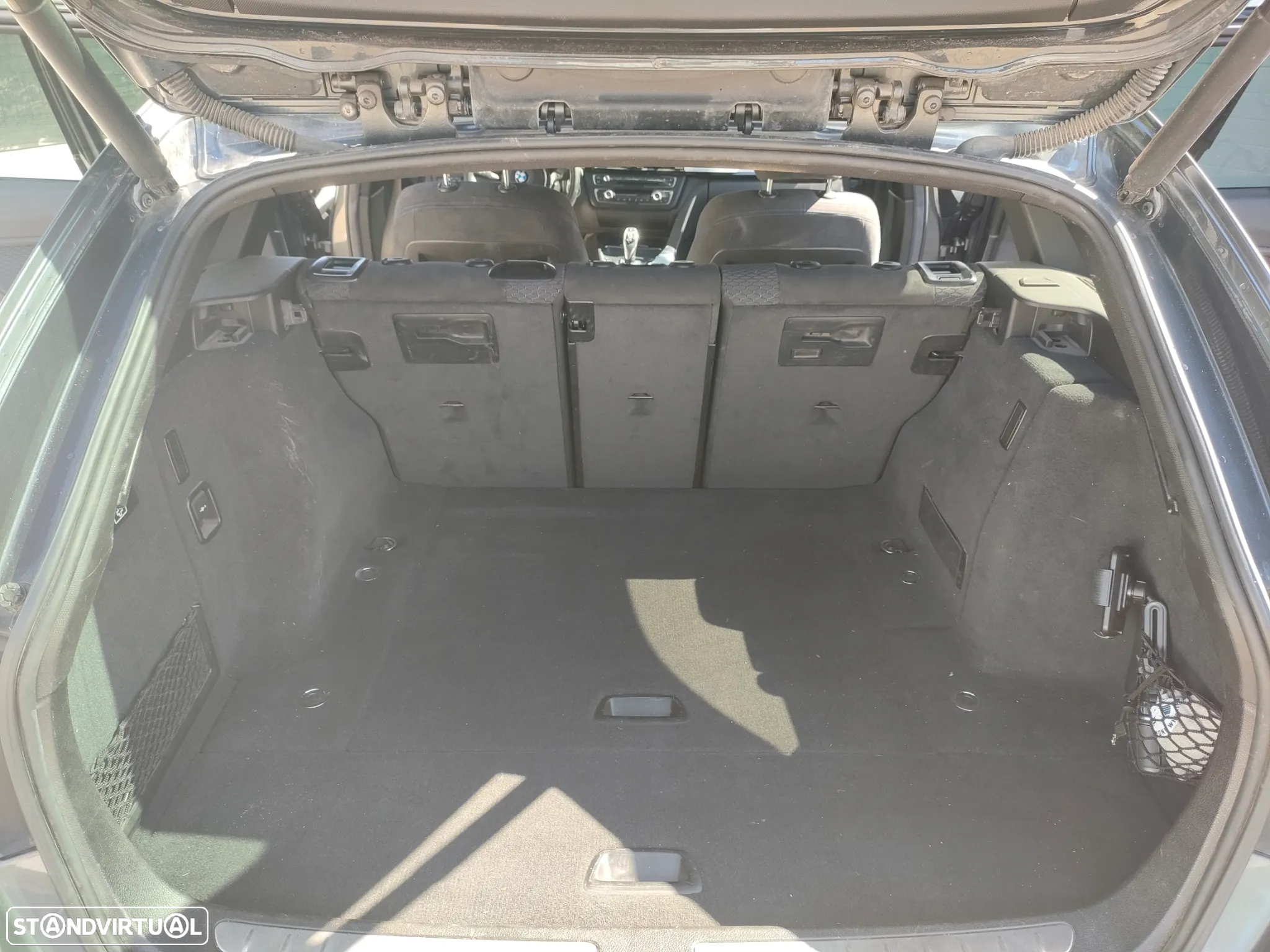 BMW 320 d Touring Auto - 6