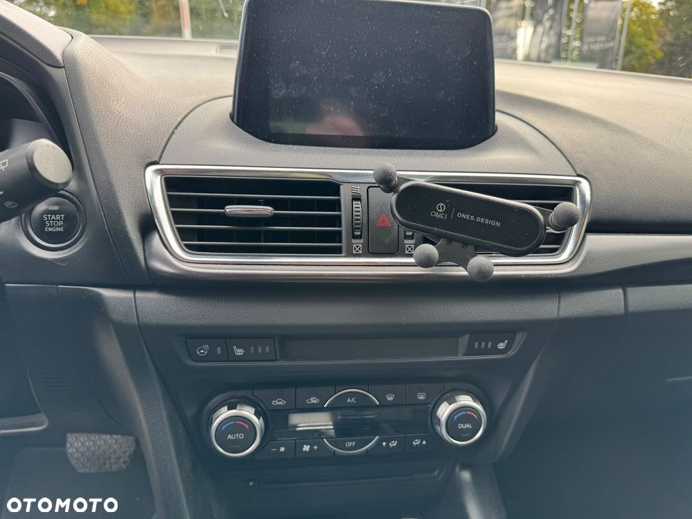 Mazda 3 - 7