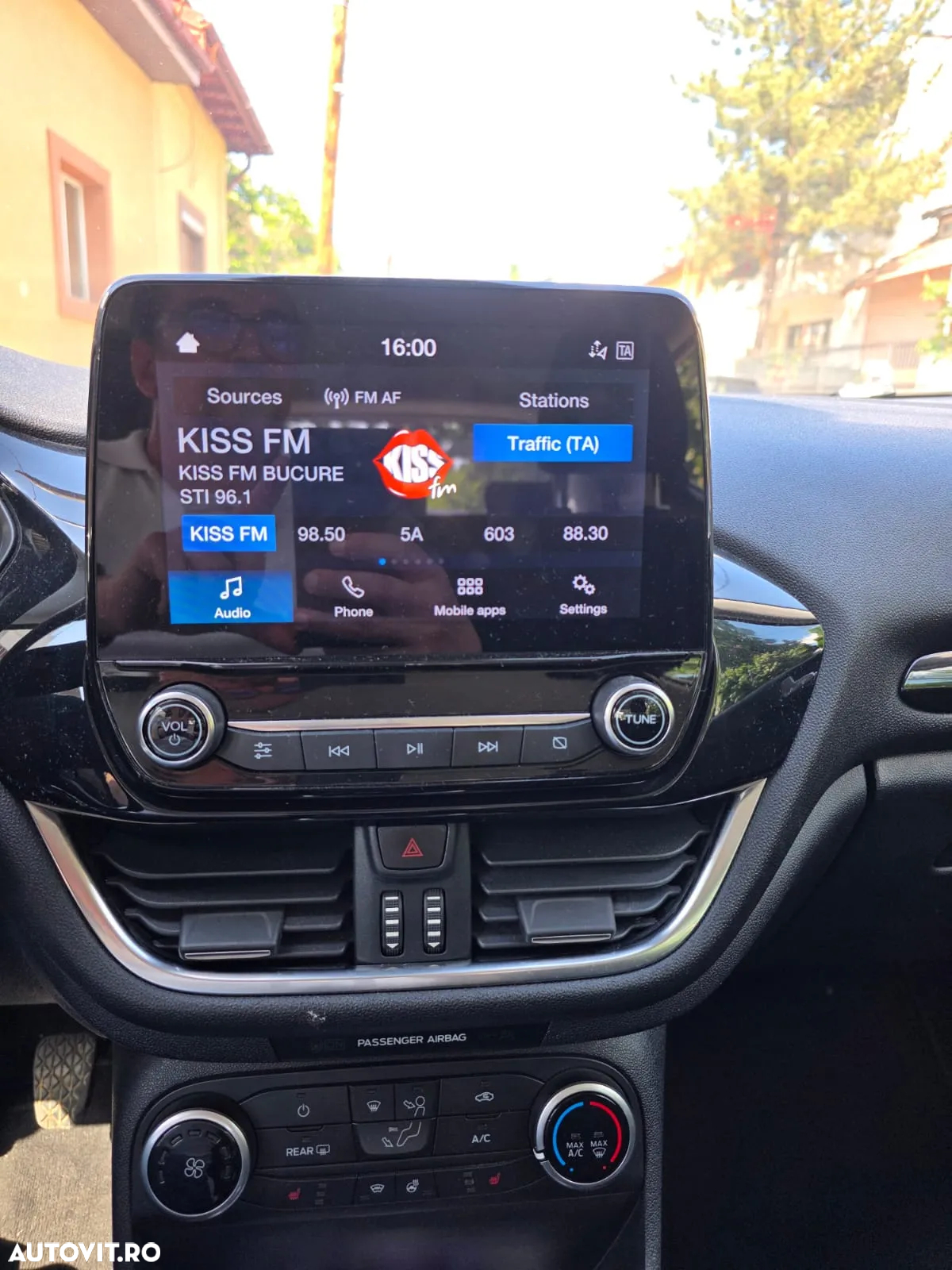 Ford Fiesta 1.0 EcoBoost Trend - 6