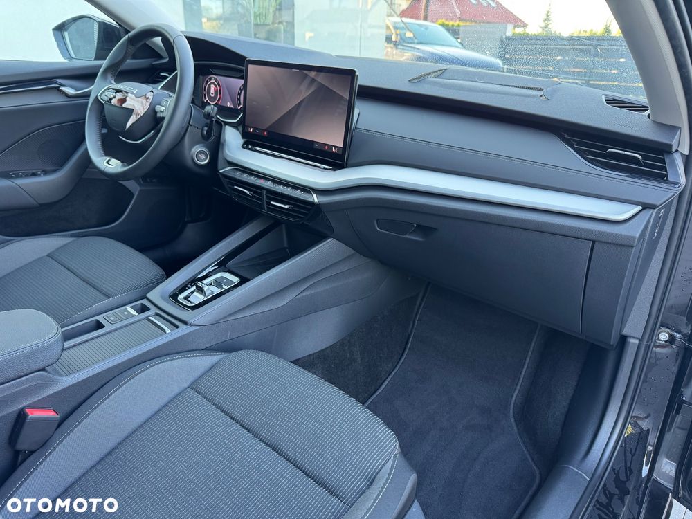 Skoda Octavia 2.0 TDI DSG Selection Plus - 20