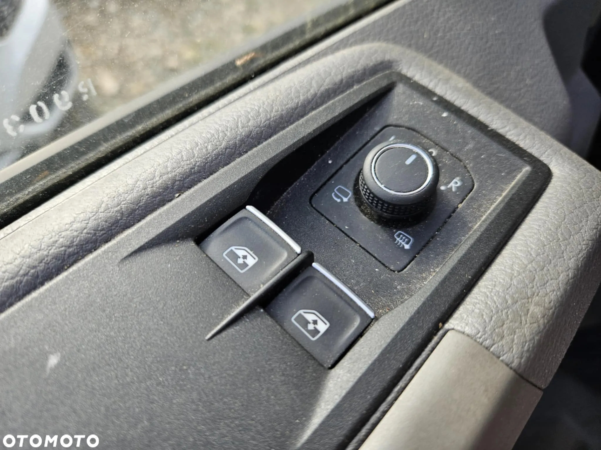 Volkswagen CRAFTER  2.0 TDI 180kM AUTOMAT 2024 ROK - 22