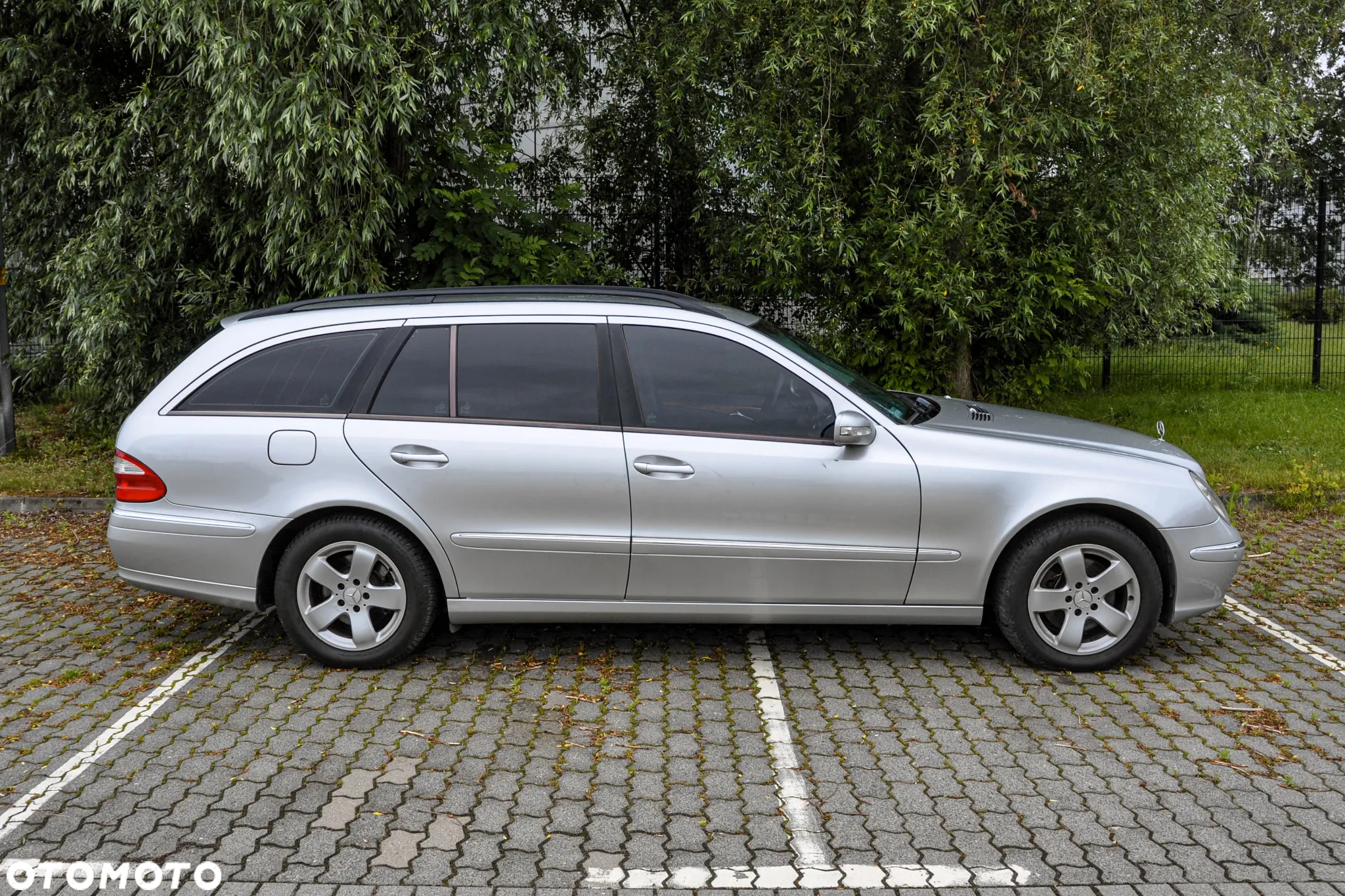Mercedes-Benz Klasa E 350 4-Matic T Avantgarde - 5