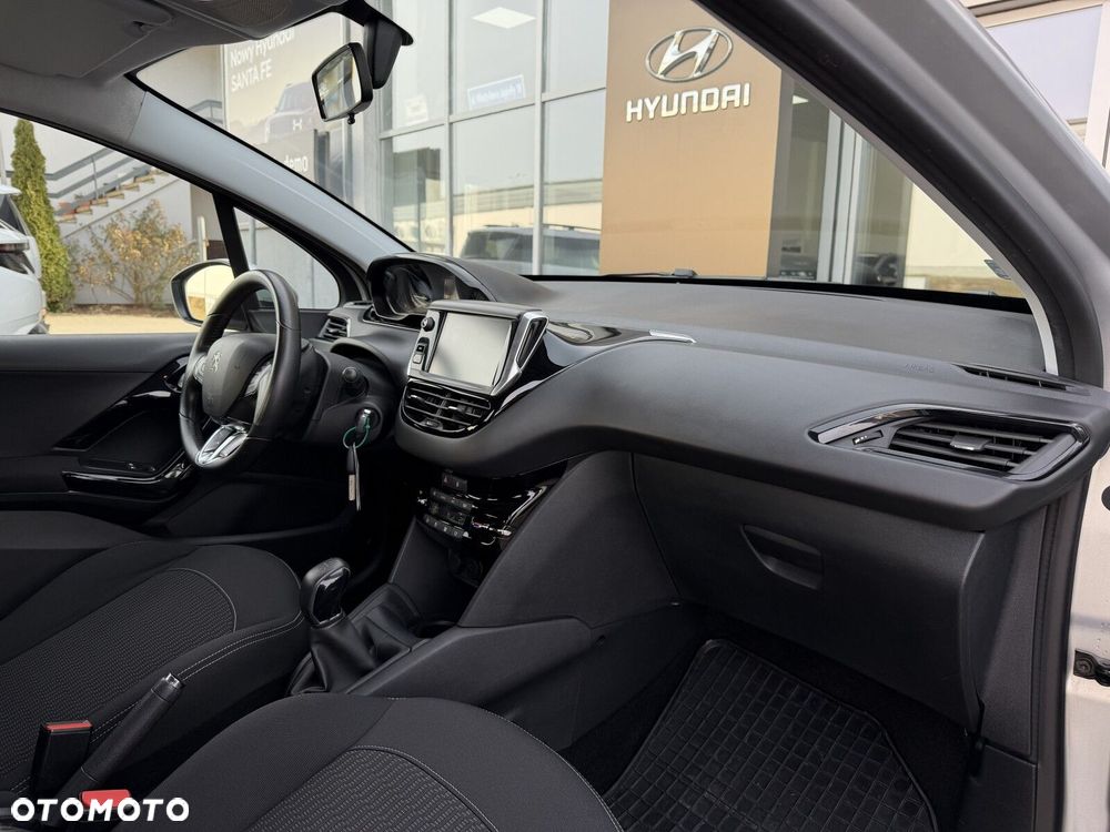 Peugeot 208 1.2 PureTech GPF Active S&S - 26
