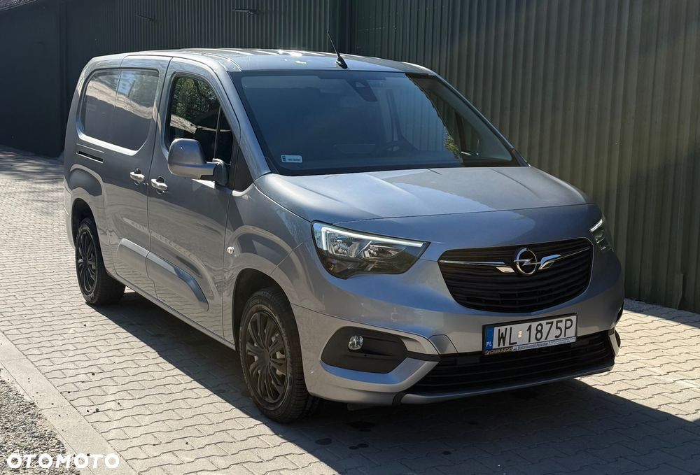 Opel COMBO - 1