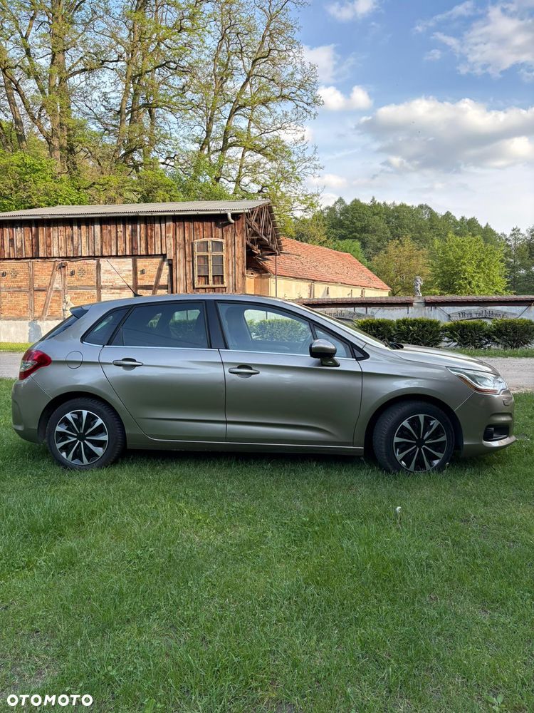 Citroën C4 1.6 HDi Exclusive - 10