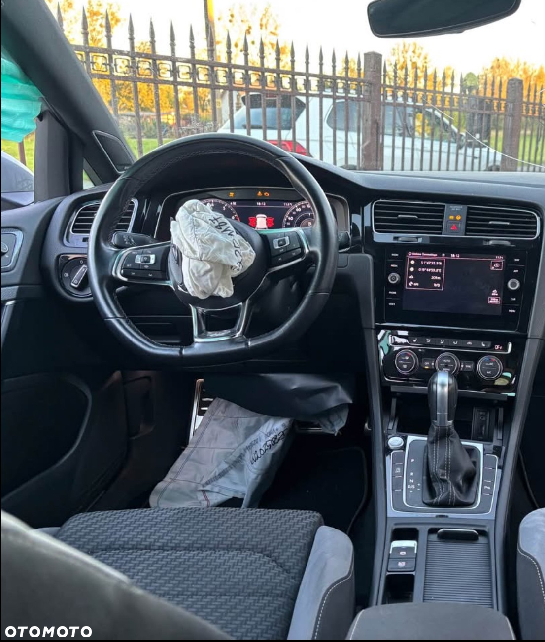 Volkswagen Golf - 9