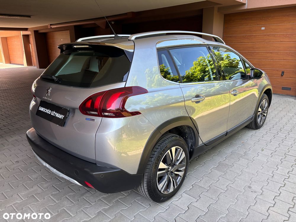 Peugeot 2008 PureTech 110 GPF Stop&Start EAT6 Allure - 15