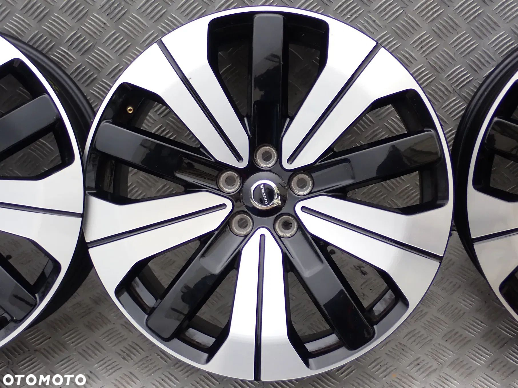 FELGI ALUMINIOWE VOLVO XC40 XC60 V90 7,5JX19 ET 50,5 5X108 32143627 - 6