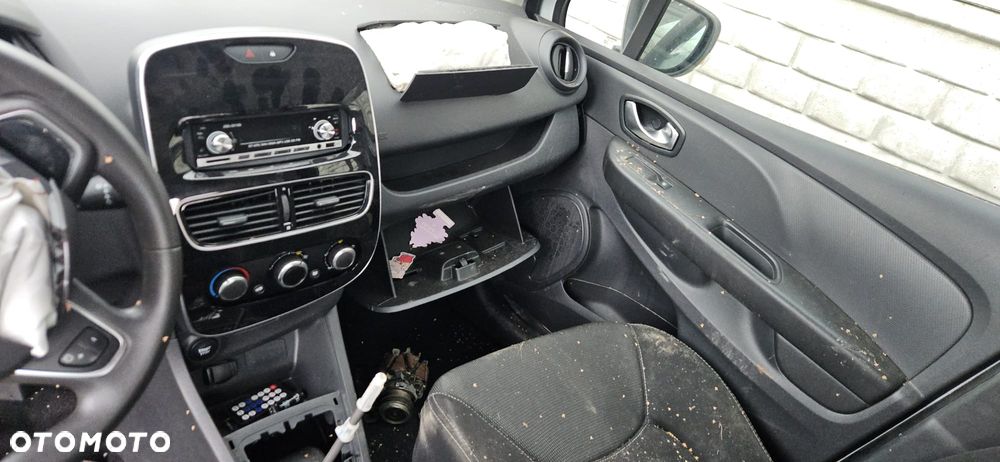 RENAULT CLIO IV 12-16 1.2 16V D4F 728 - LICZNIK ZEGARY - 16