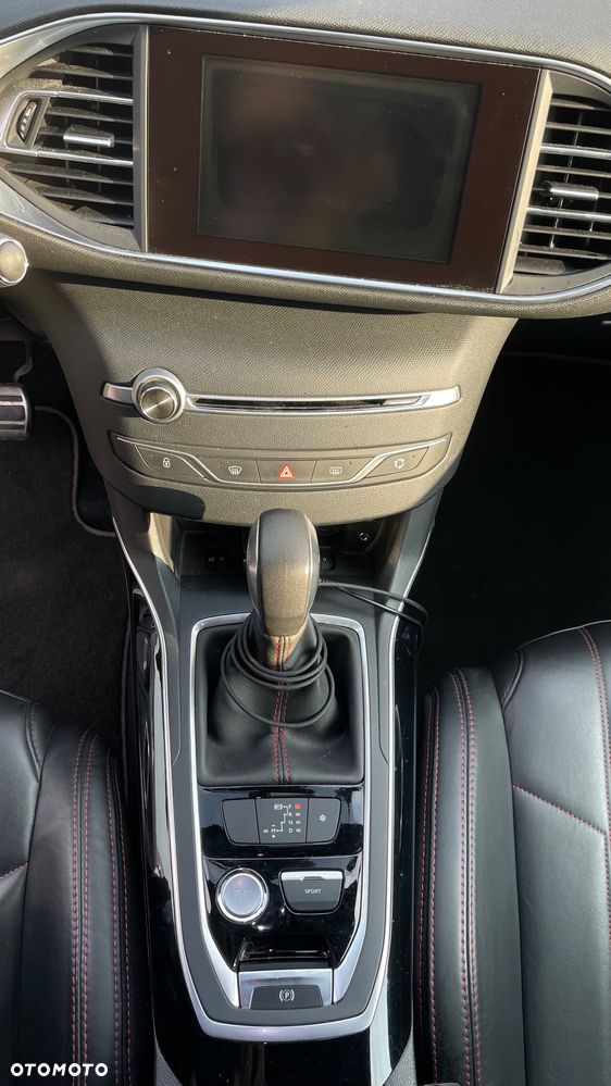 Peugeot 308 - 14