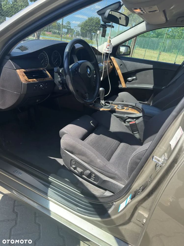 BMW Seria 5 - 11