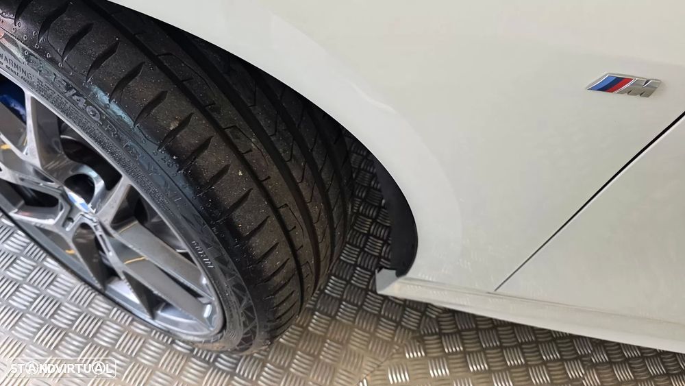 BMW 118 i Pack Desportivo M Auto - 30