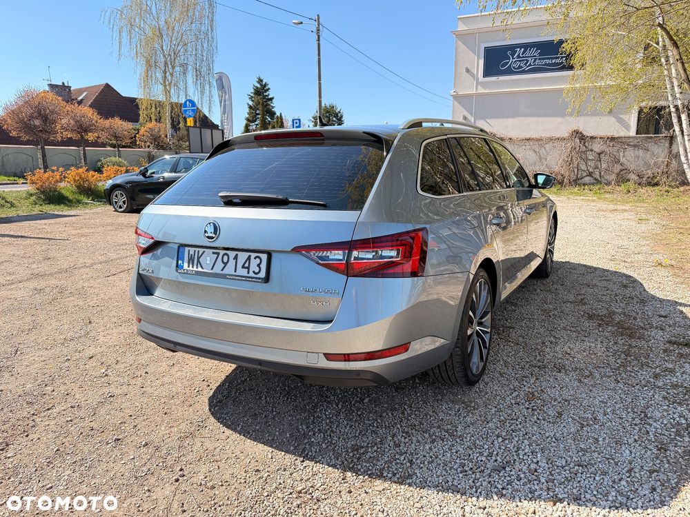 Skoda Superb 2.0 TDI 4x4 Style DSG - 2