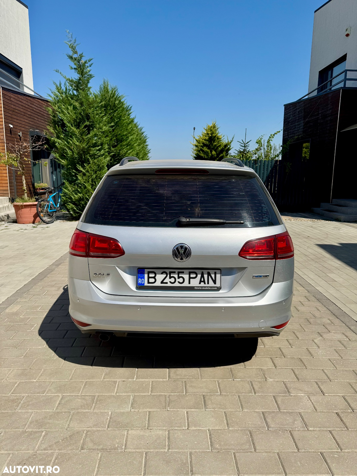 Volkswagen Golf 1.6 TDI DPF BMT Comfortline - 8