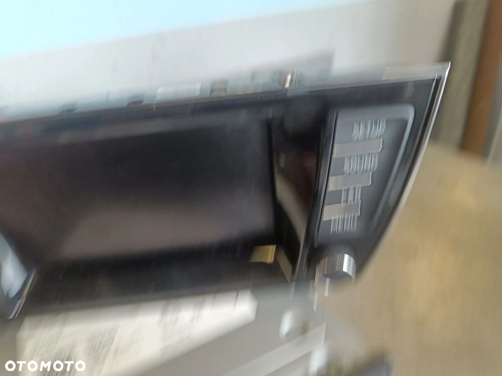 Radio Skoda Fabia 3 III Wyświetlacz Jednostka Czytnik 5Q0035842A 6V0919604 - 3