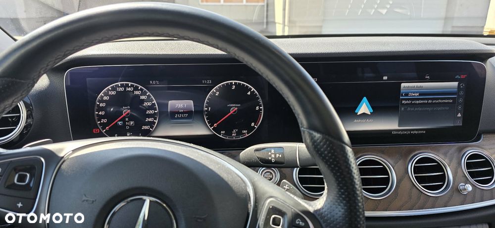 Mercedes-Benz Klasa E 220 d 4-Matic 9G-TRONIC - 9