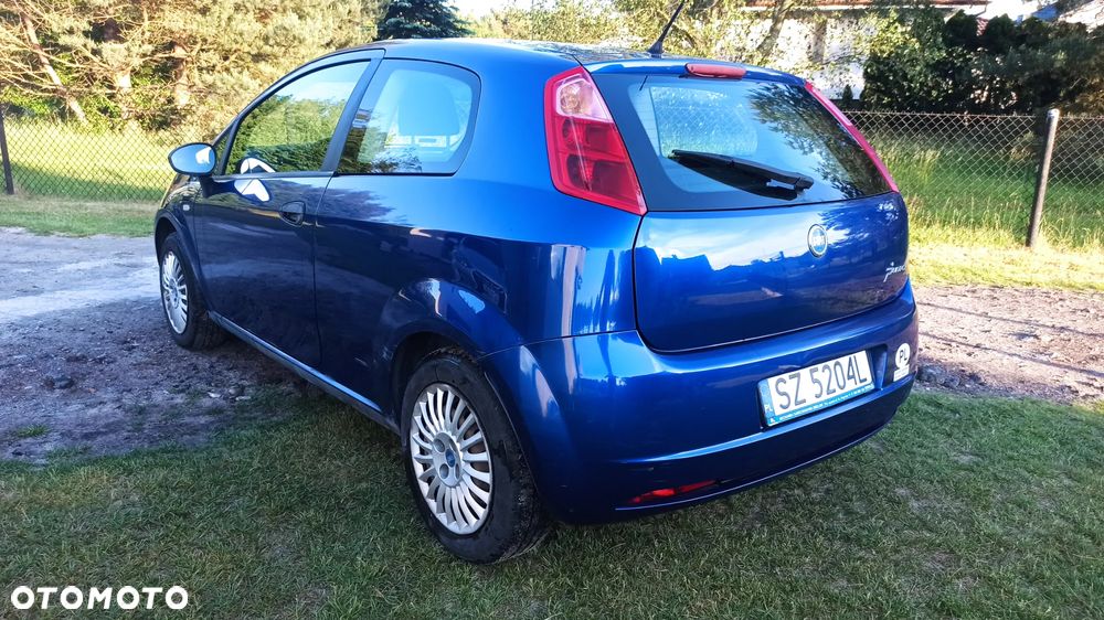 Fiat Grande Punto 1.4 8V Active - 4