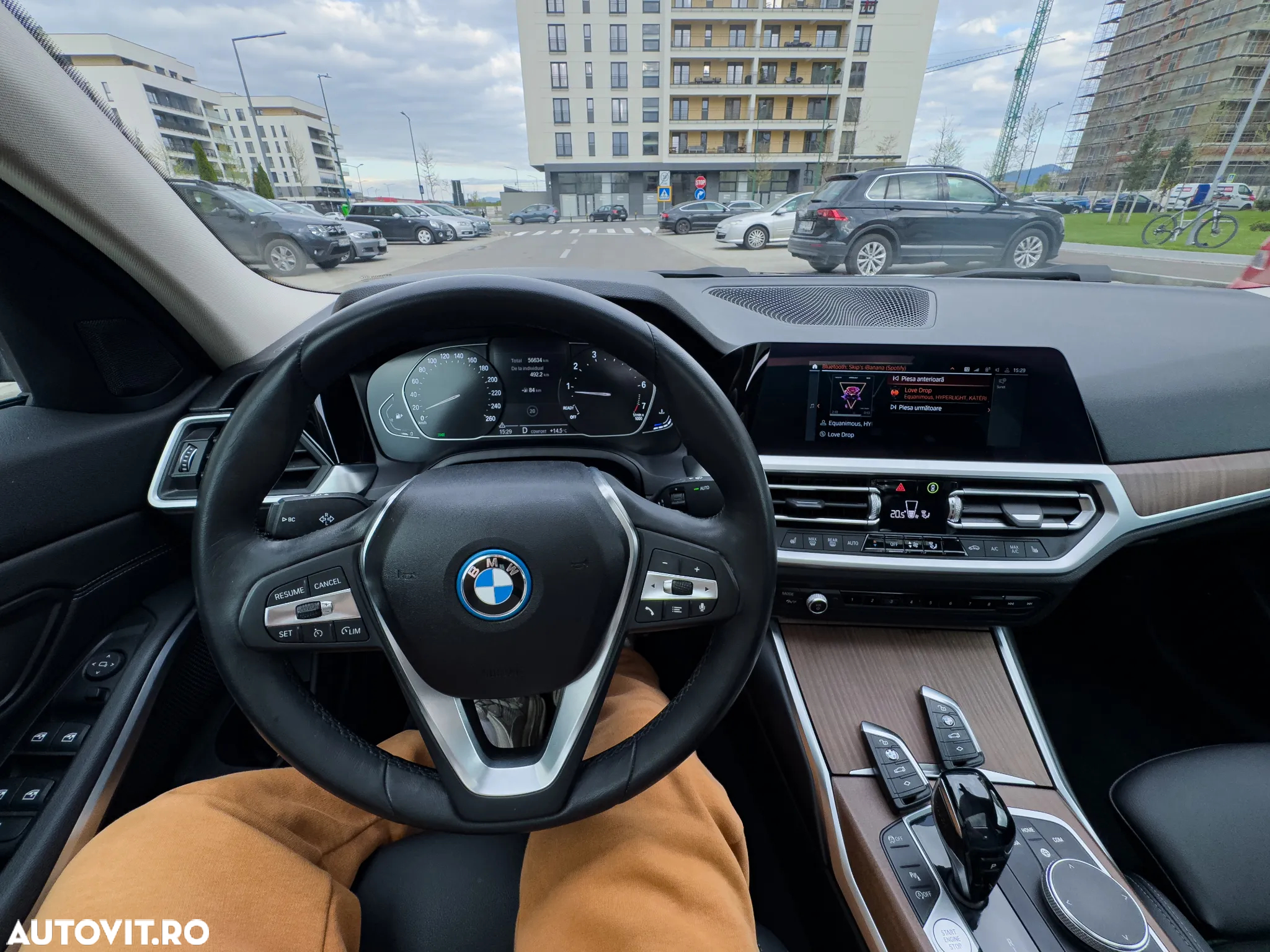 BMW Seria 3 320i AT - 24
