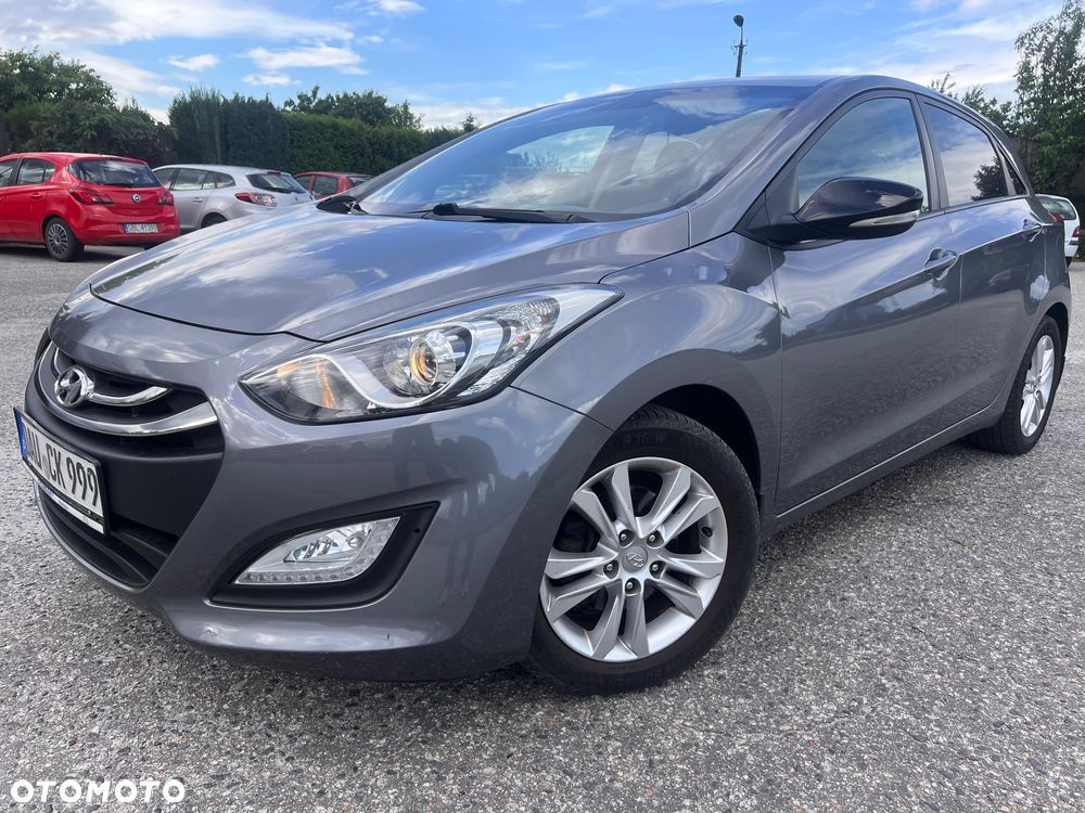 Hyundai i30 1.4 Premium - 24