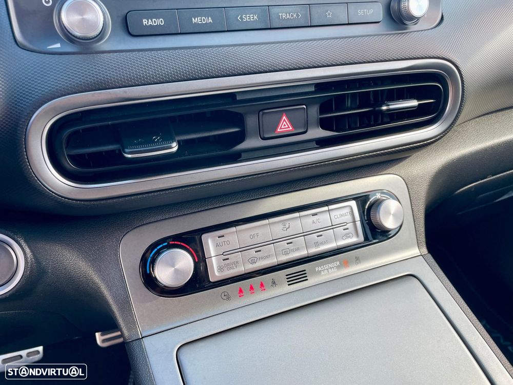 Hyundai Kauai 39 kWh Premium - 17