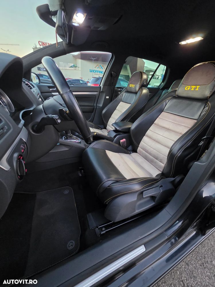 Volkswagen Golf 2.0 GTI DSG - 9