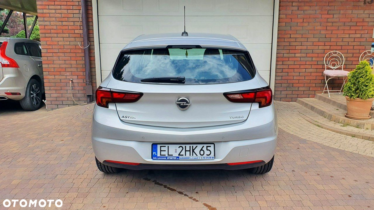 Opel Astra - 11