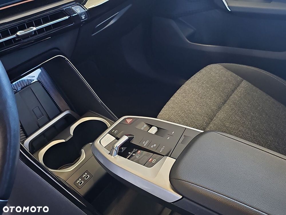BMW X1 sDrive18i - 23