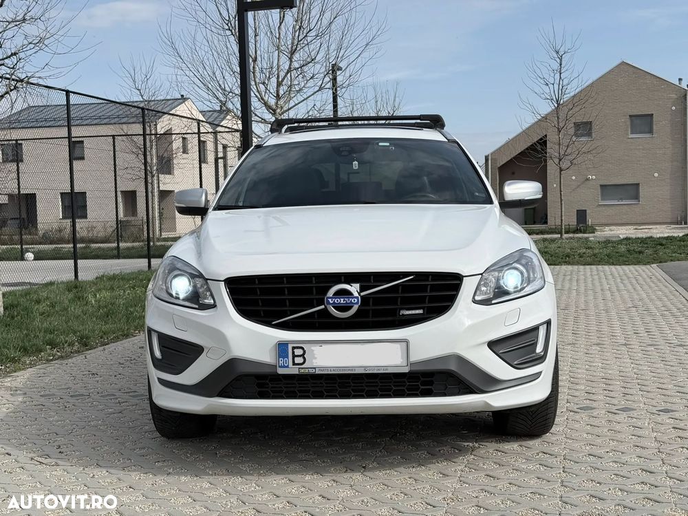 Volvo XC 60 D5 AWD Geartronic Momentum - 3