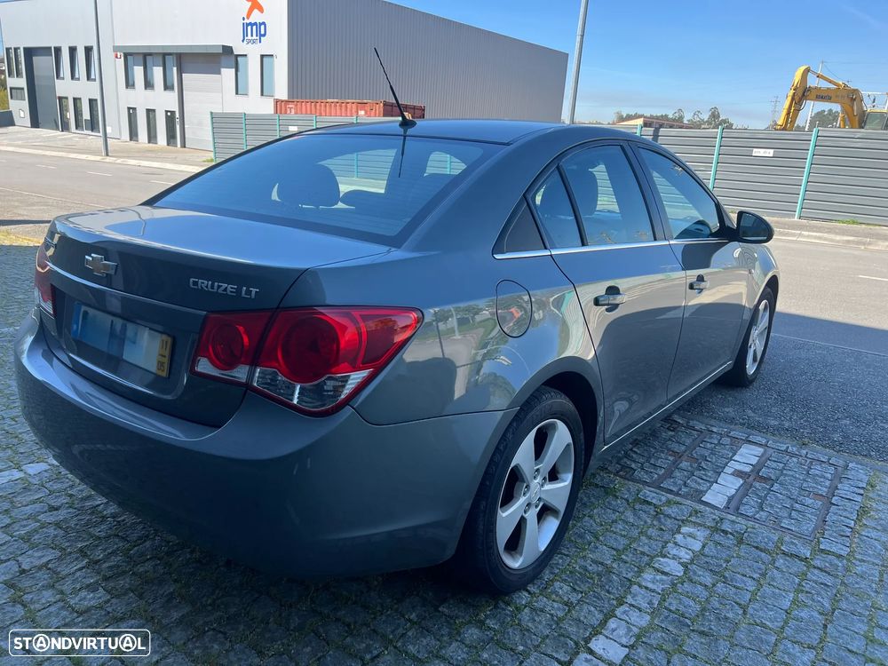 Chevrolet Cruze 2.0 VCDi LT - 14